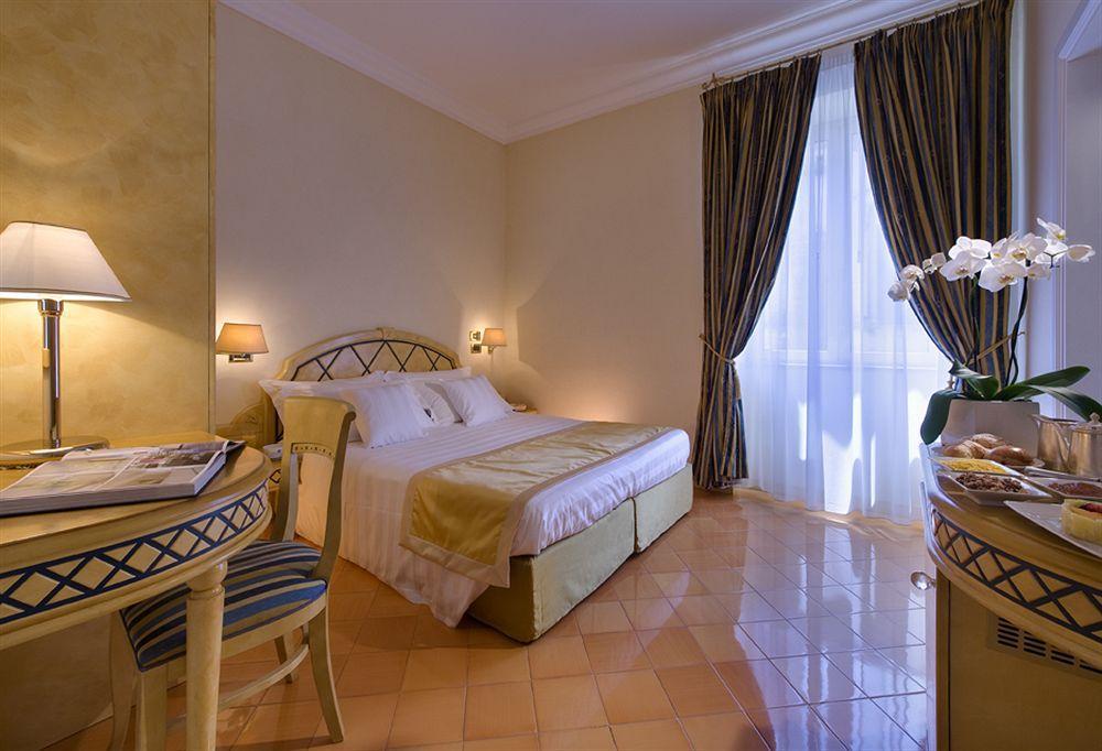 Hotel Miramare E Castello Isquia Habitación foto